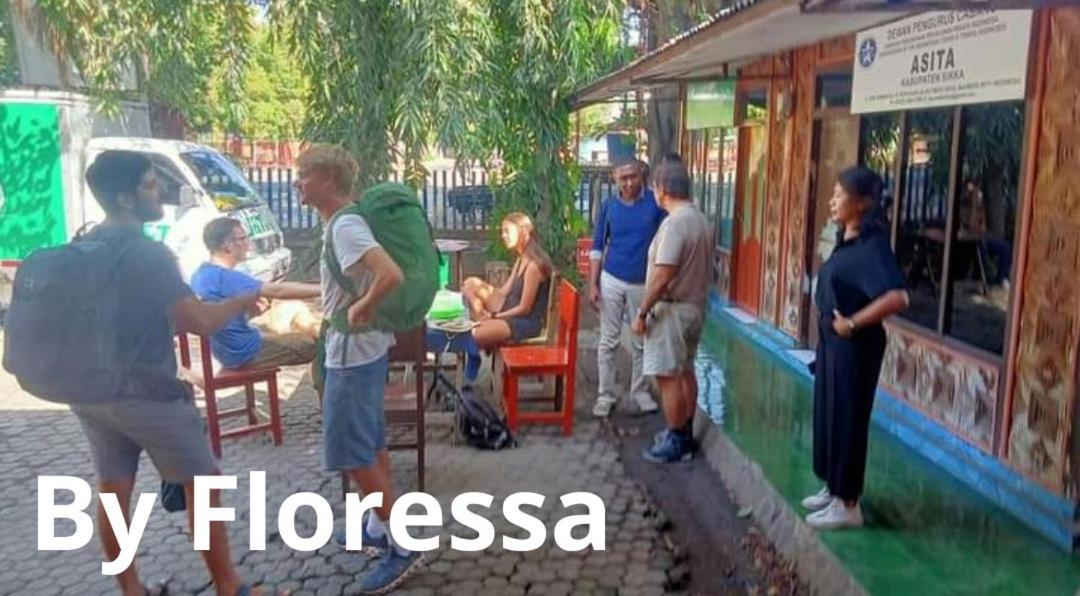 Guest House Dorm Floressa Maumere Exterior foto